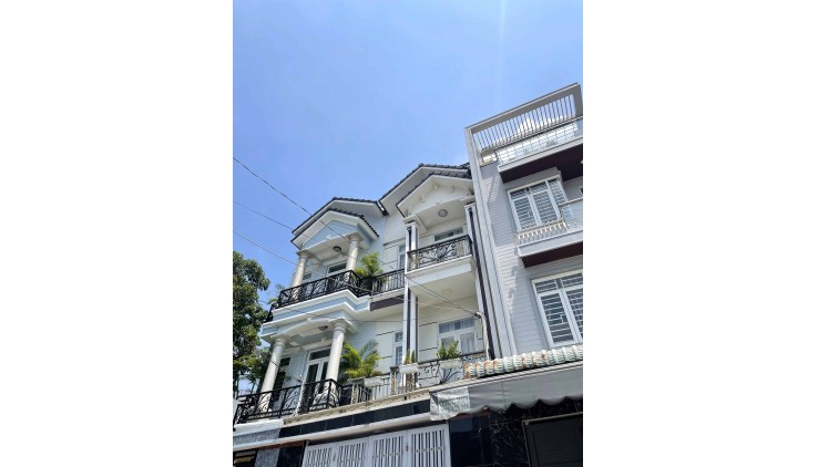 Bán Nhà 4 Tầng Hẻm 7m 68m2_4.2x16 Gần Tuyến Metro XLHN Hiệp Phú Thủ Đức Chỉ 7.7 tỷ Hiếm Có